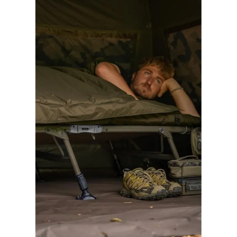 Bedchair Avid Carp Benchmark Ultra Systems