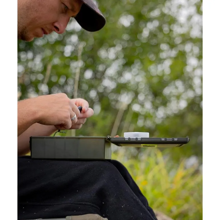 Boîte À Accessoires Fox “Loaded” Medium Tackle Box