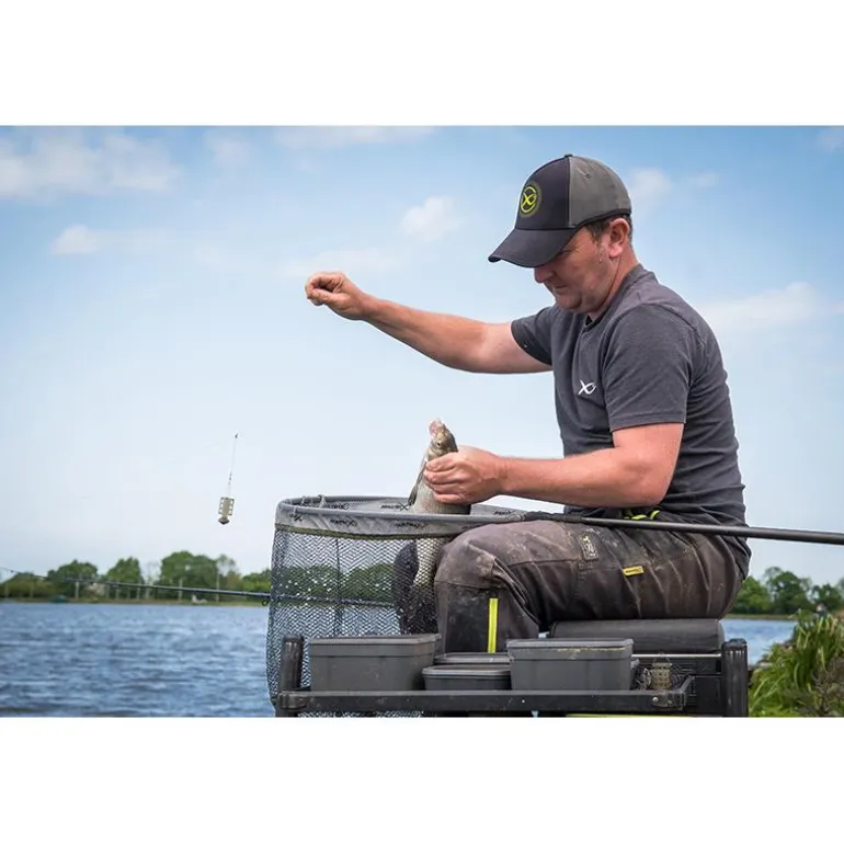 Feeder Fox Matrix Plastic Orbit Feeders
