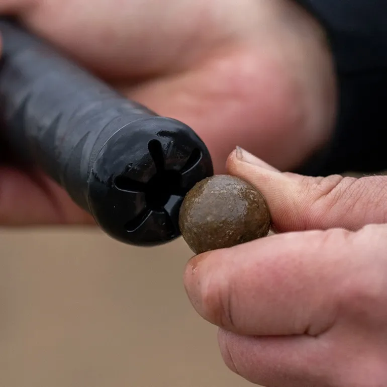 Lance Bouillettes Avid Carp Extremity Throwing Stick