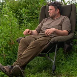 Avid Carp Bivouac^Level Chair Benchmark Ultra Cozy Chair