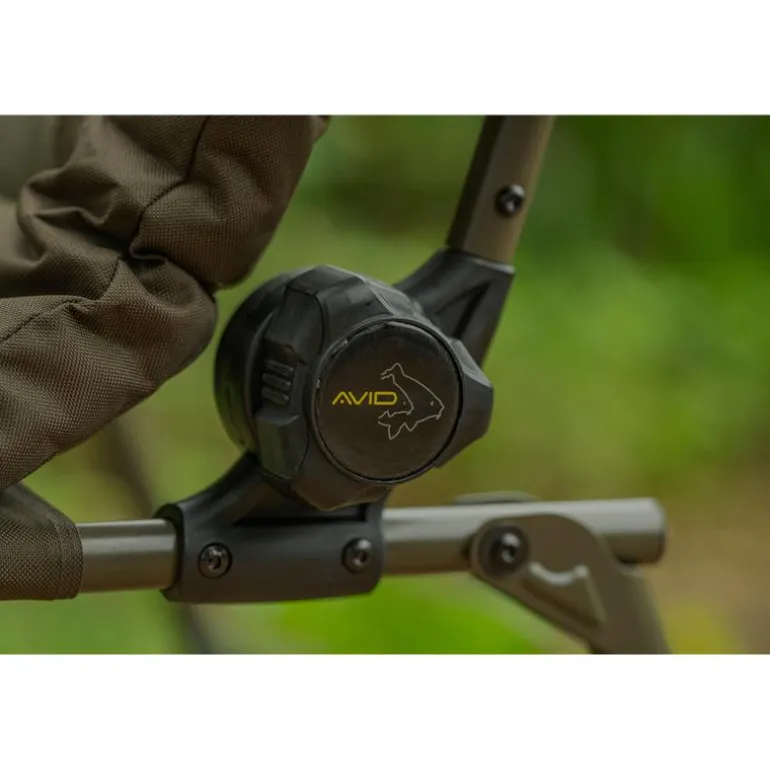 Level Chair Avid Carp Benchmark Leveltech Hi-Back Recliner Chair
