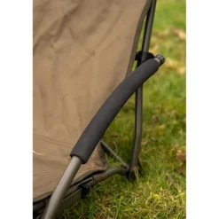 Level Chair Avid Carp Revolve Low Chair