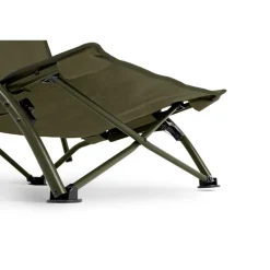 Level Chair Avid Carp Revolve Low Chair