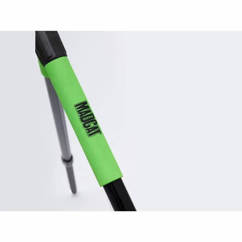 Rod Pod Madcat Heavy Duty Tri Pod
