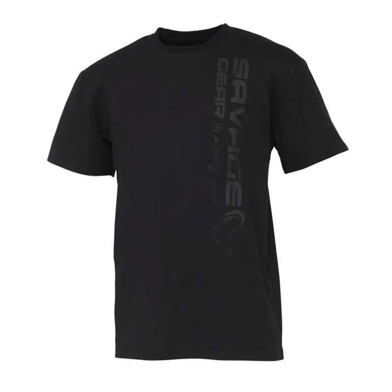 Tee Shirt Manches Courtes Homme Savage Gear Vertical Logo Tee - Black